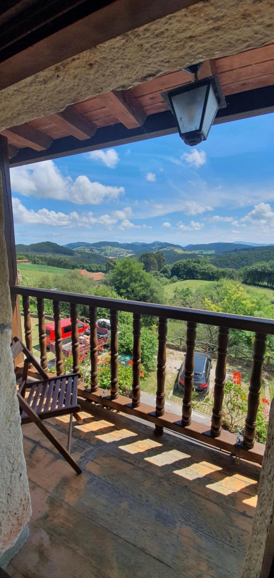 Maison d'hôtes Fuente De Gueelo à San Bartolomé de Meruelo Extérieur photo