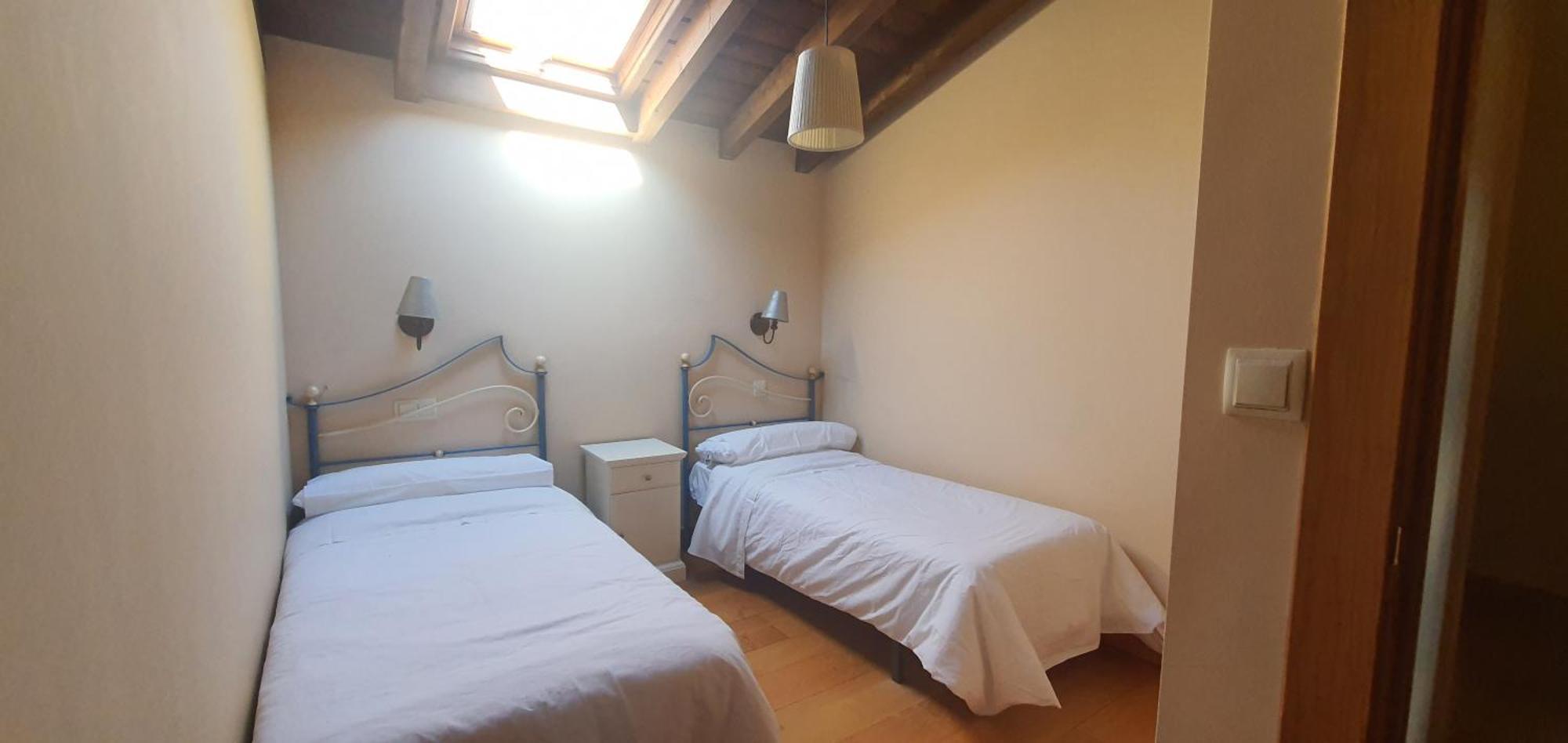Maison d'hôtes Fuente De Gueelo à San Bartolomé de Meruelo Extérieur photo