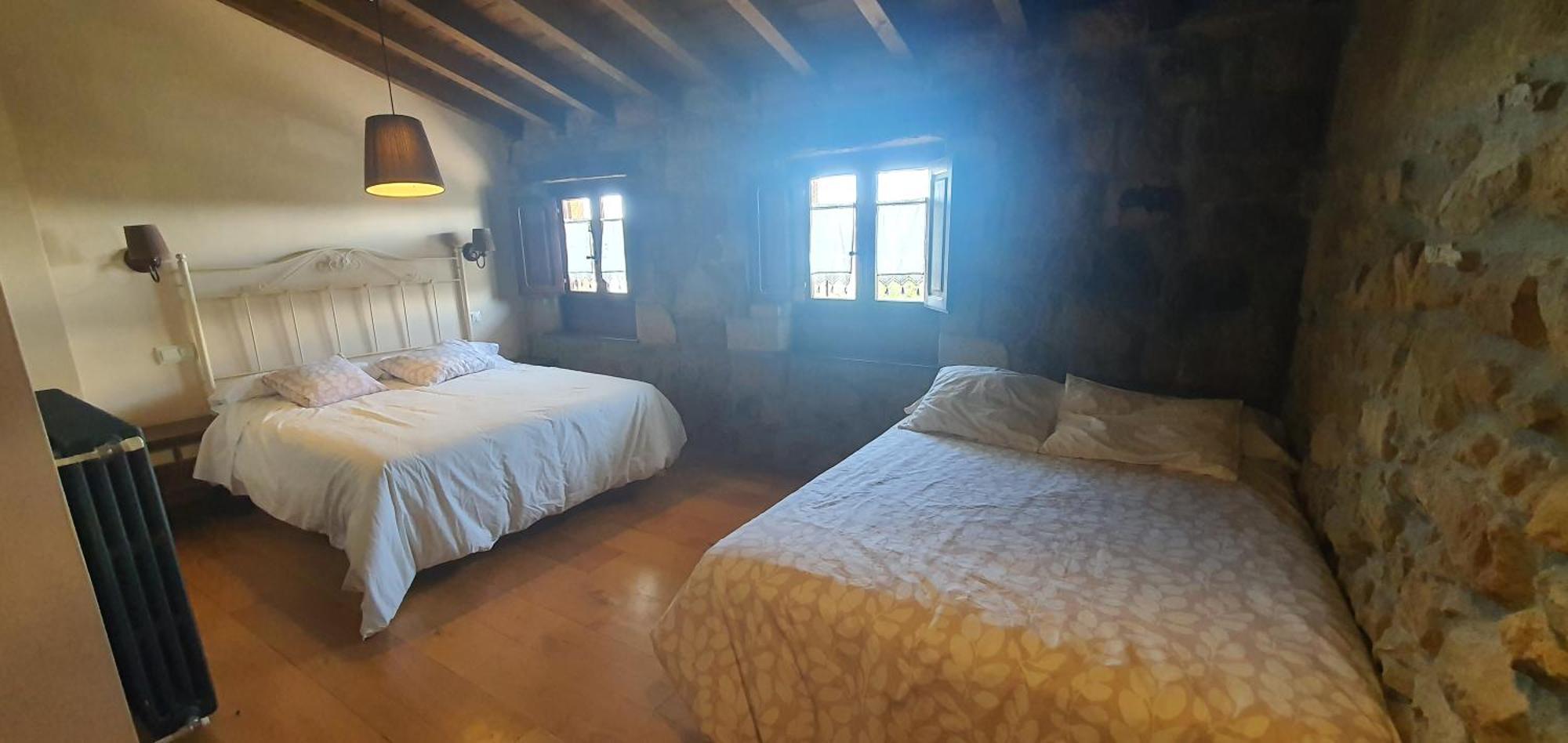Maison d'hôtes Fuente De Gueelo à San Bartolomé de Meruelo Extérieur photo