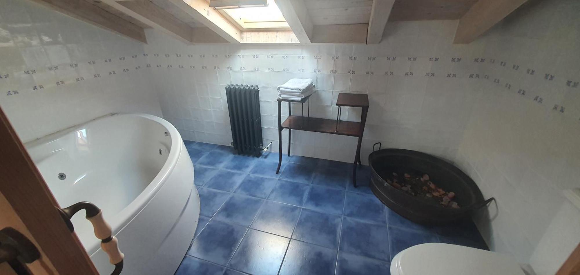 Maison d'hôtes Fuente De Gueelo à San Bartolomé de Meruelo Extérieur photo