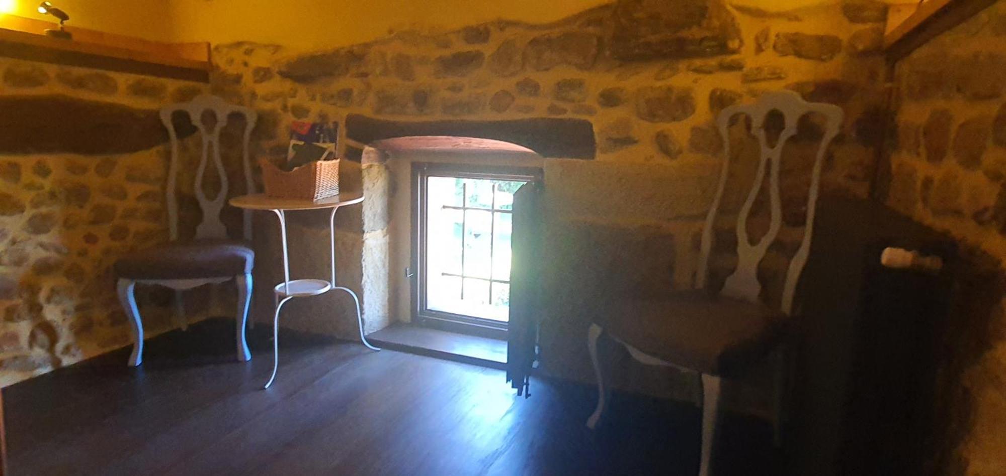 Maison d'hôtes Fuente De Gueelo à San Bartolomé de Meruelo Extérieur photo