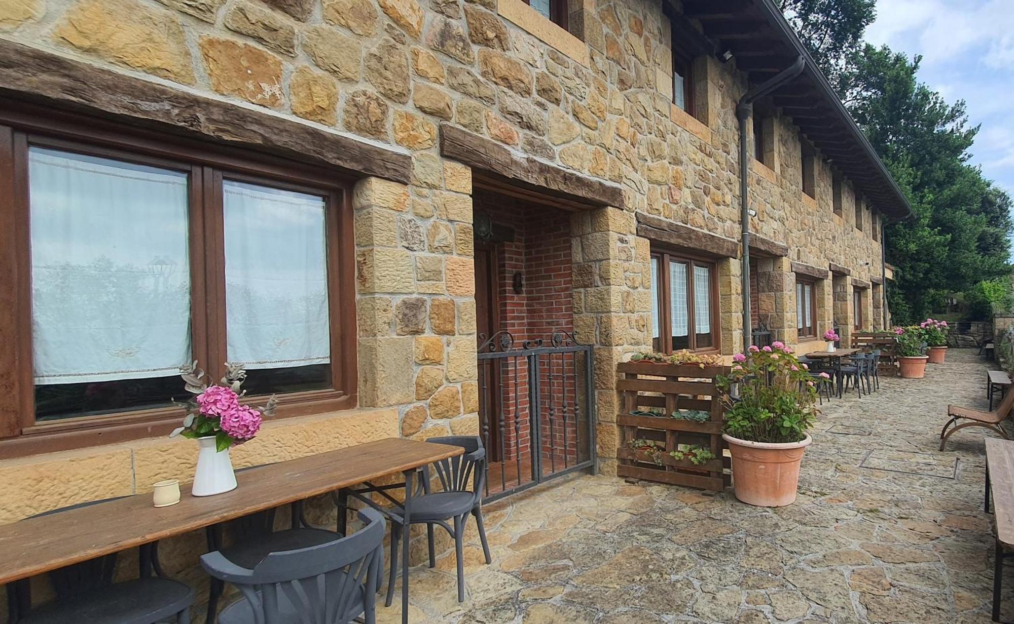 Maison d'hôtes Fuente De Gueelo à San Bartolomé de Meruelo Extérieur photo