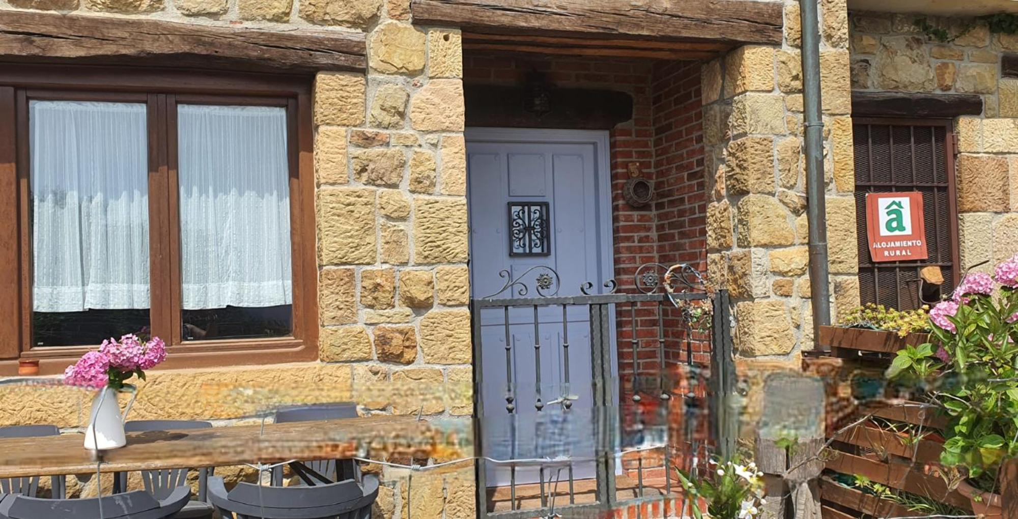 Maison d'hôtes Fuente De Gueelo à San Bartolomé de Meruelo Extérieur photo