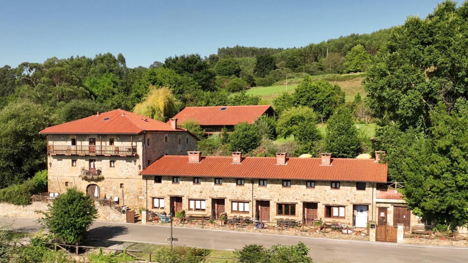 Maison d'hôtes Fuente De Gueelo à San Bartolomé de Meruelo Extérieur photo