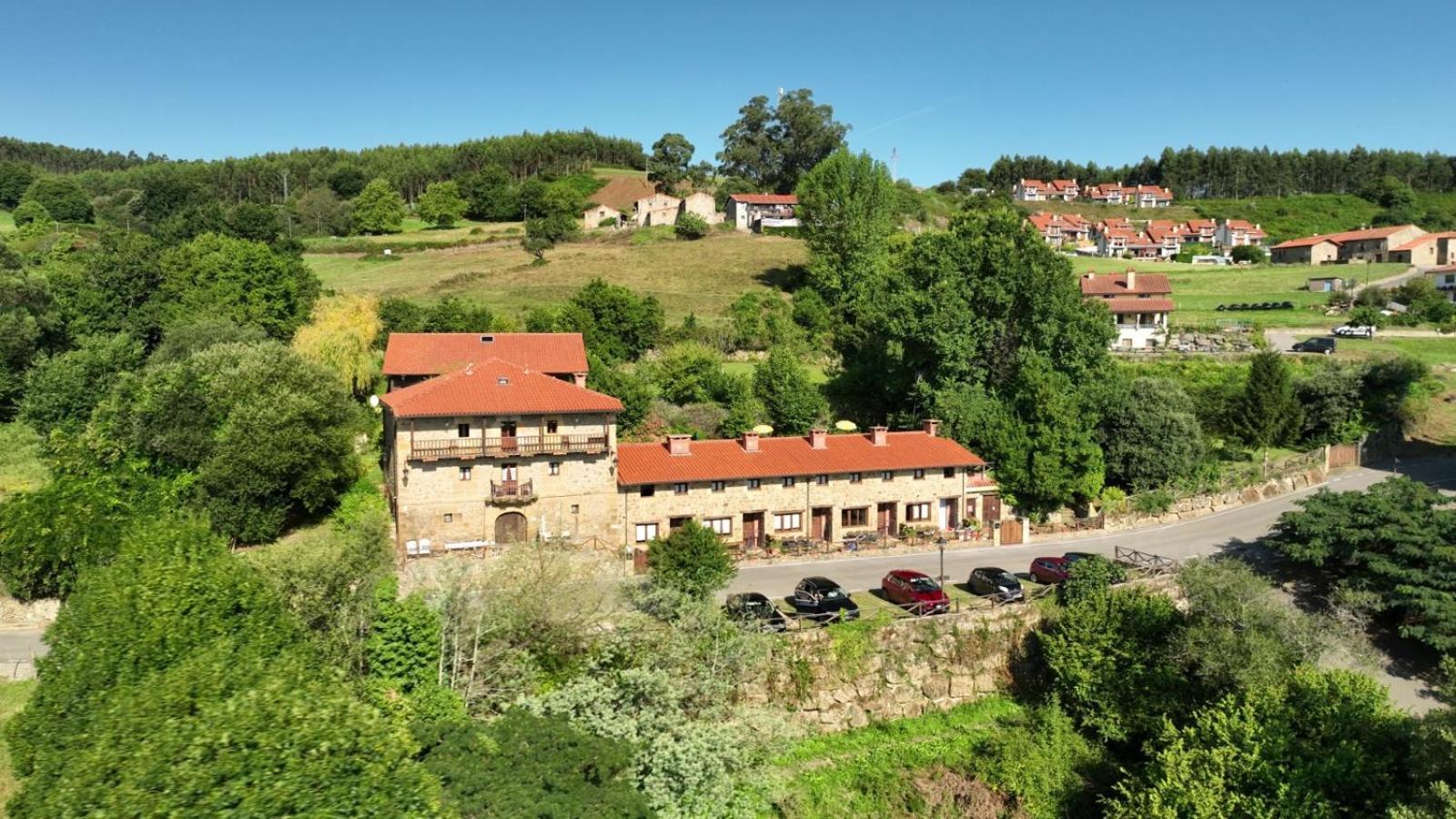 Maison d'hôtes Fuente De Gueelo à San Bartolomé de Meruelo Extérieur photo