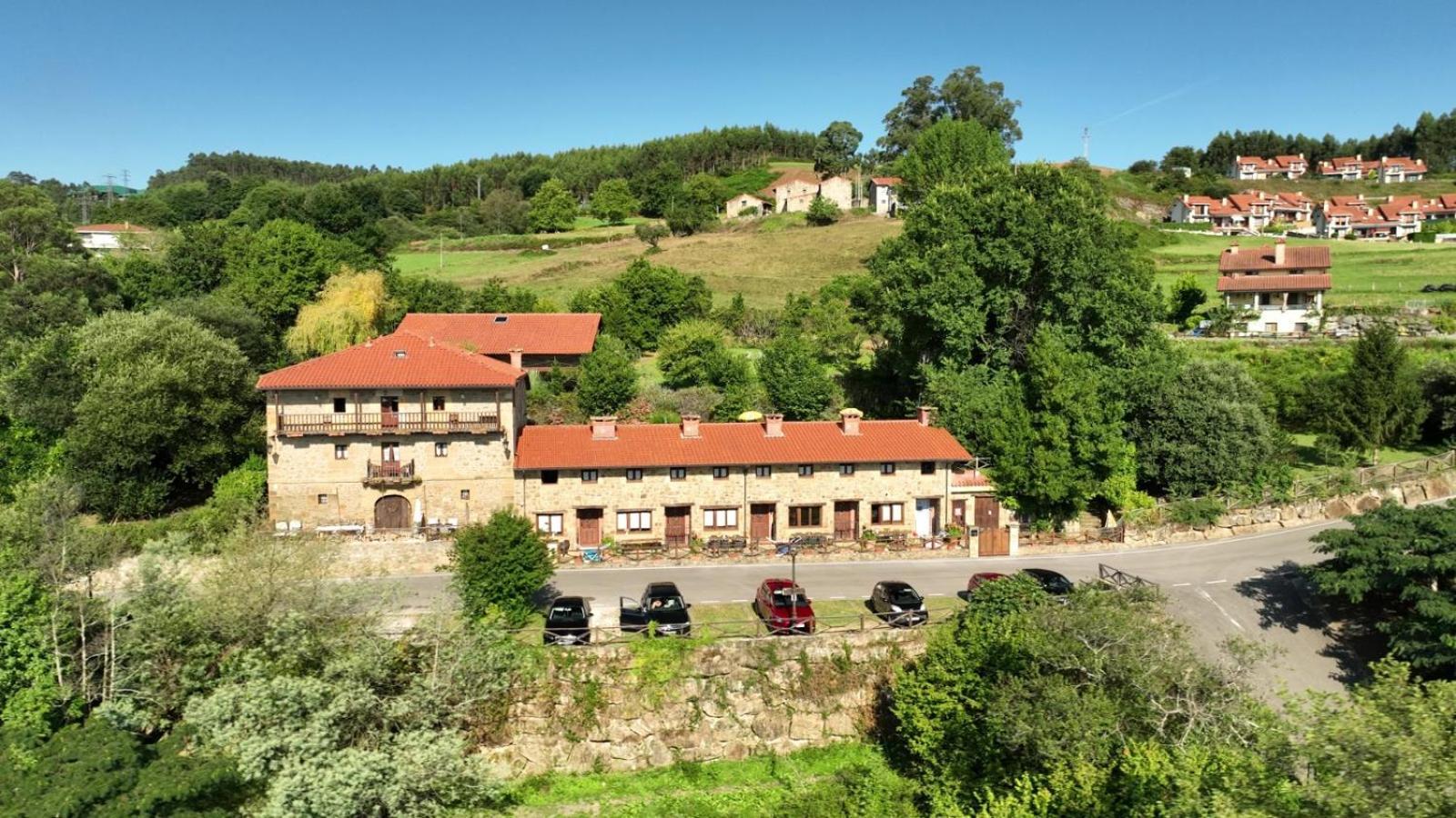 Maison d'hôtes Fuente De Gueelo à San Bartolomé de Meruelo Extérieur photo
